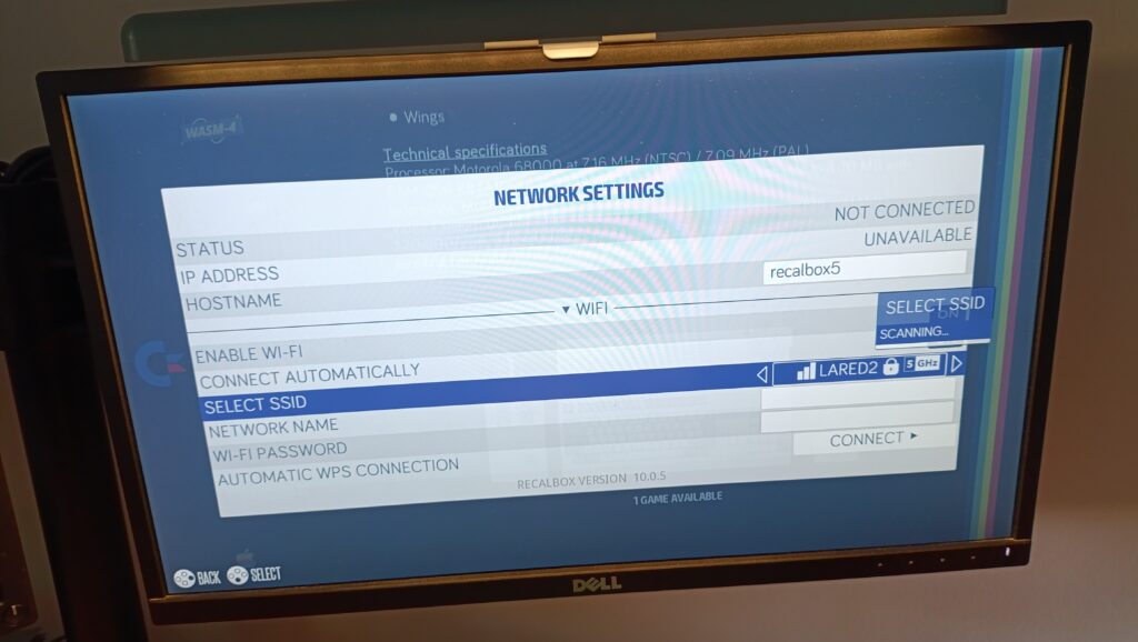 Menú de configuración de red Wi-Fi en Recalbox 10 buscando redes disponibles