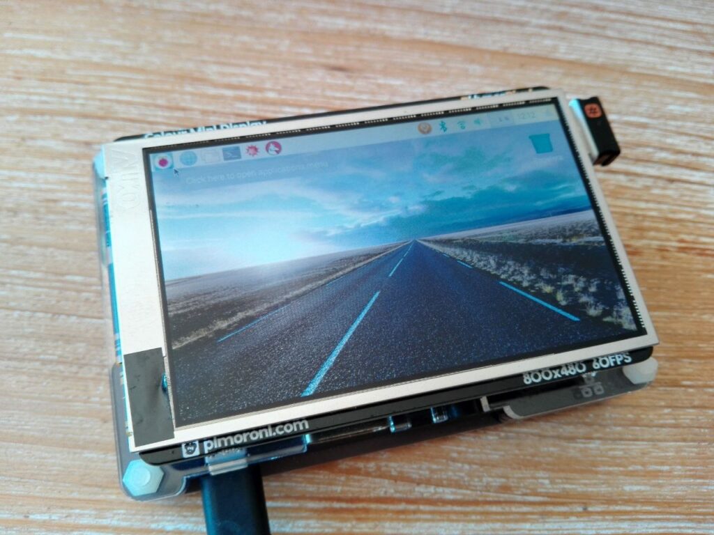Raspberry Pi LCD desktop